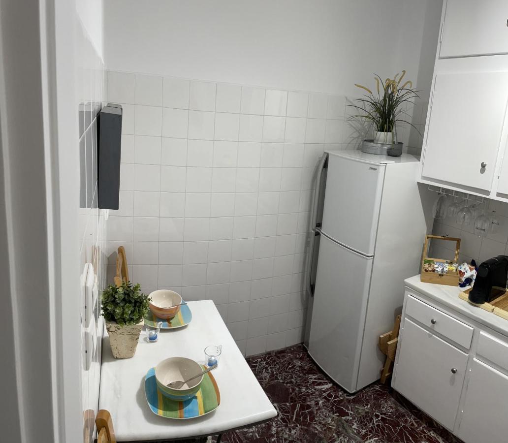 Mosaic Art Apartment In Plaka เอเธนส์ ภายนอก รูปภาพ