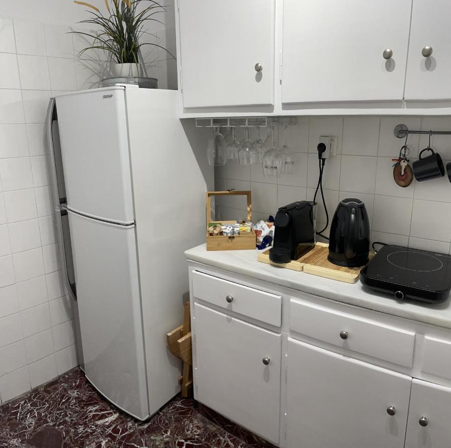 Mosaic Art Apartment In Plaka เอเธนส์ ภายนอก รูปภาพ