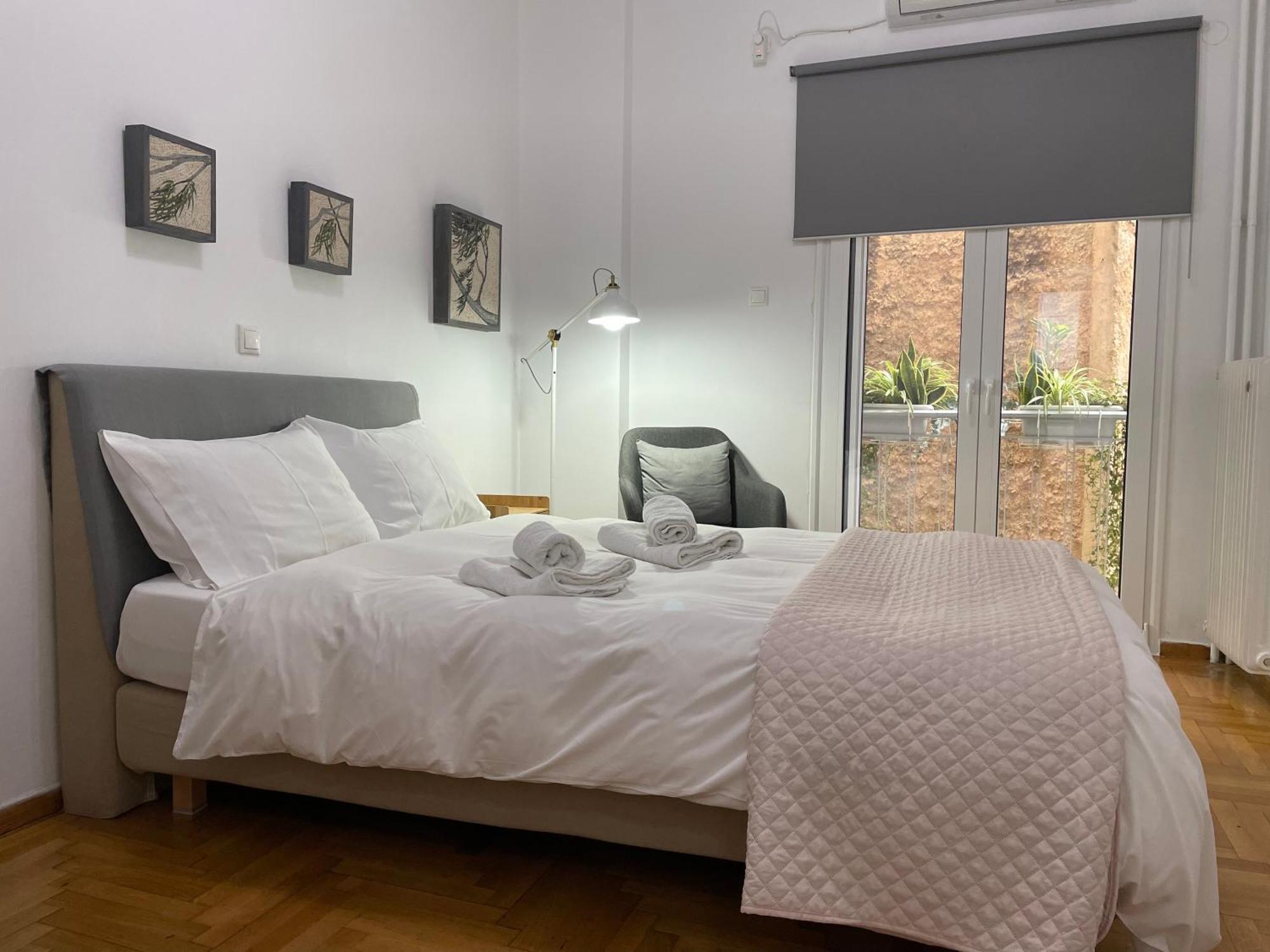 Mosaic Art Apartment In Plaka เอเธนส์ ภายนอก รูปภาพ